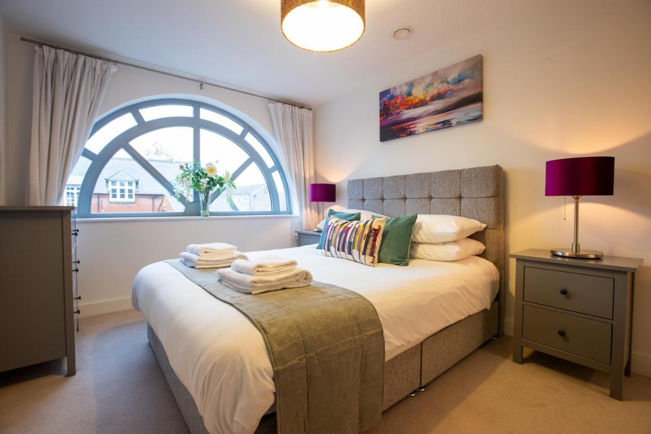 Urban Living'S ~ King Edward Luxury Apartments In The Heart Of ווינדזור מראה חיצוני תמונה