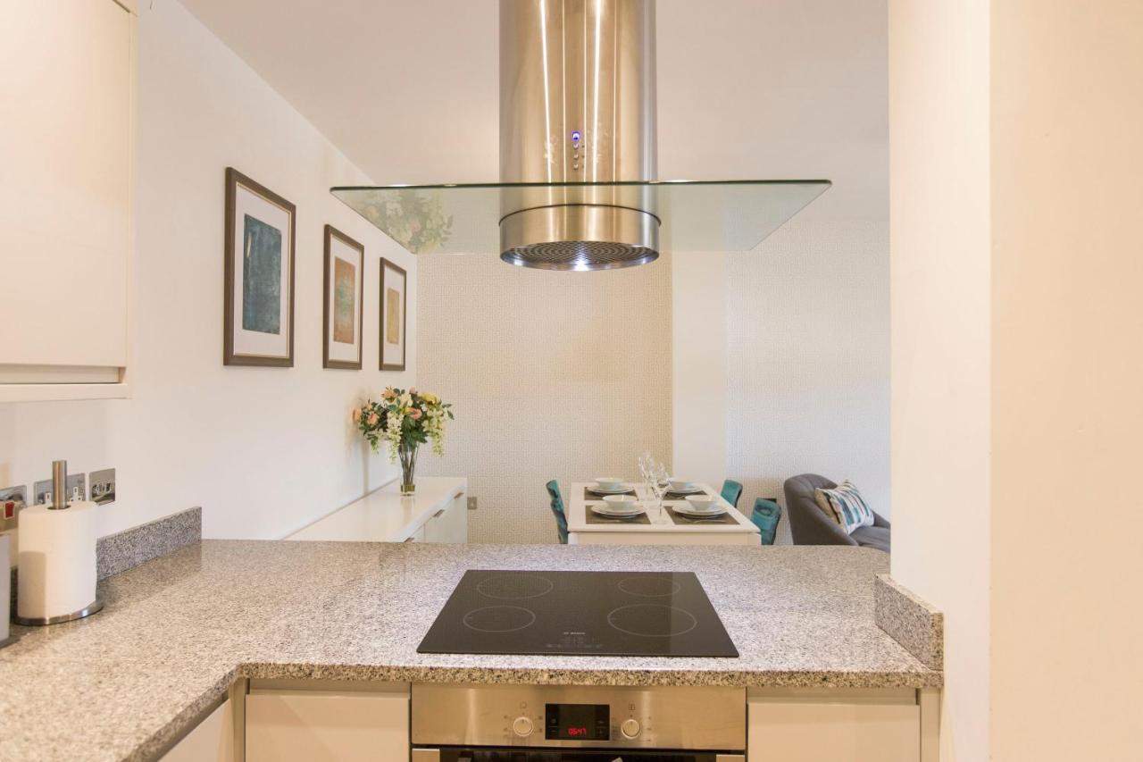 Urban Living'S ~ King Edward Luxury Apartments In The Heart Of ווינדזור מראה חיצוני תמונה
