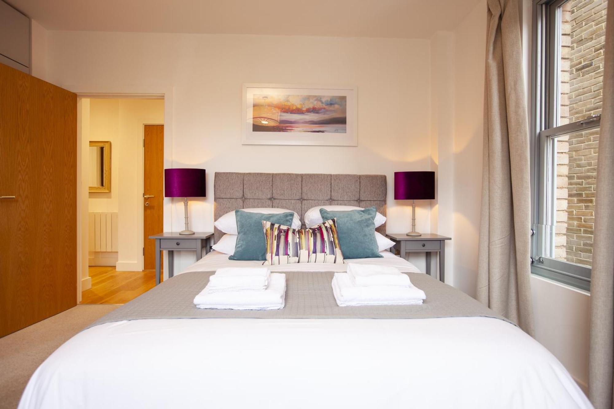 Urban Living'S ~ King Edward Luxury Apartments In The Heart Of ווינדזור מראה חיצוני תמונה