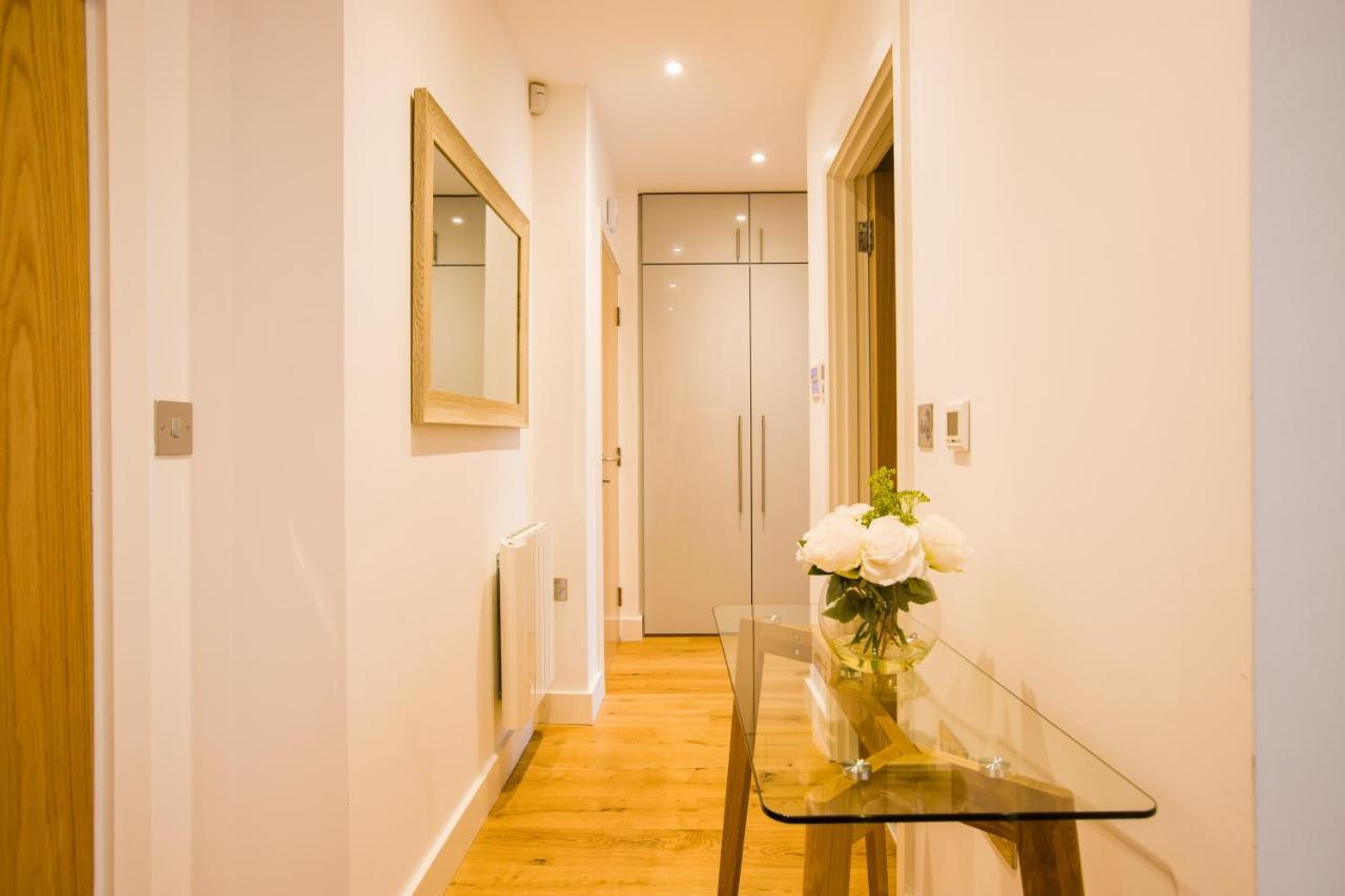 Urban Living'S ~ King Edward Luxury Apartments In The Heart Of ווינדזור מראה חיצוני תמונה