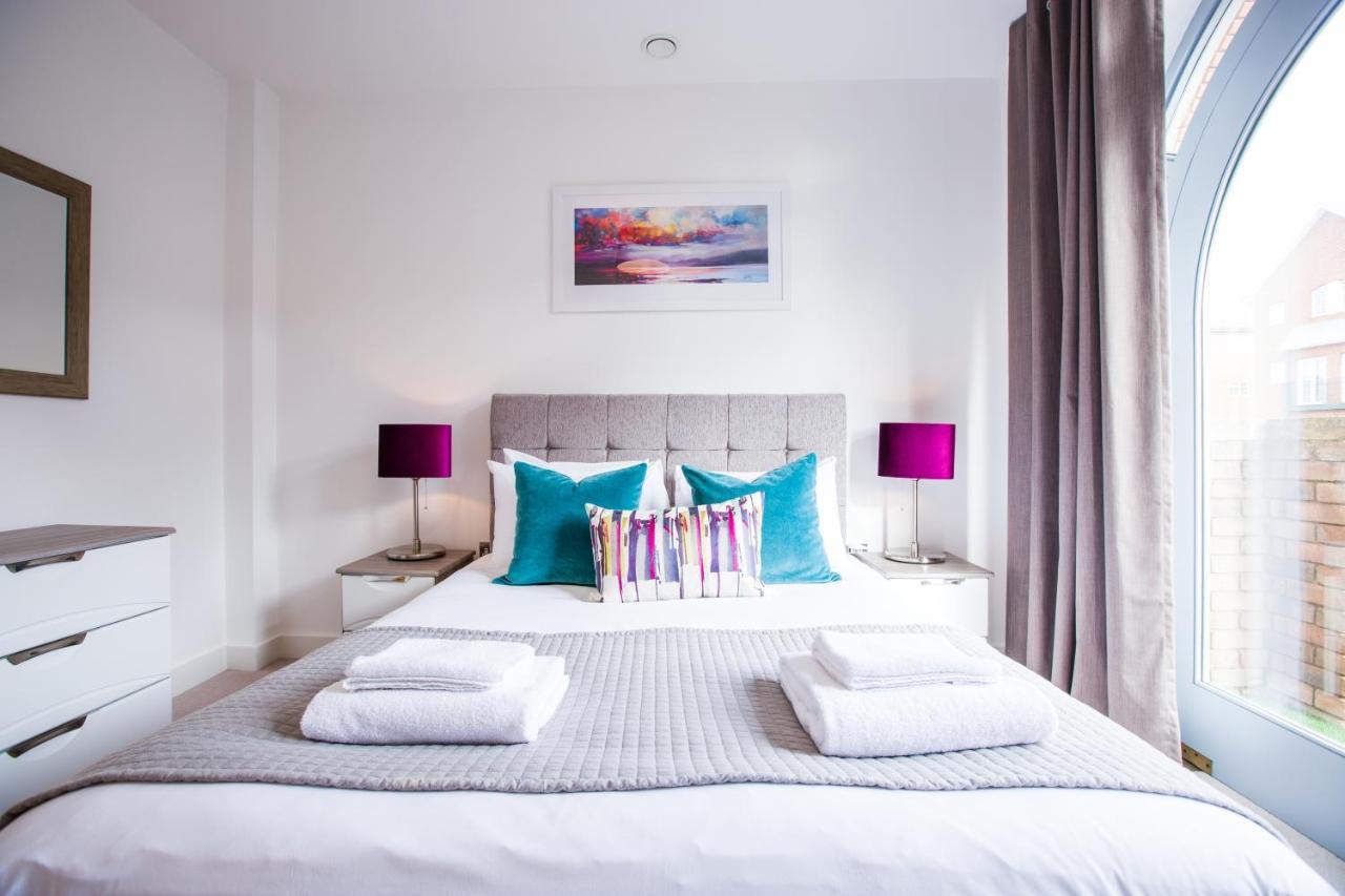 Urban Living'S ~ King Edward Luxury Apartments In The Heart Of ווינדזור מראה חיצוני תמונה